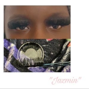 Jazmin Strip Lash